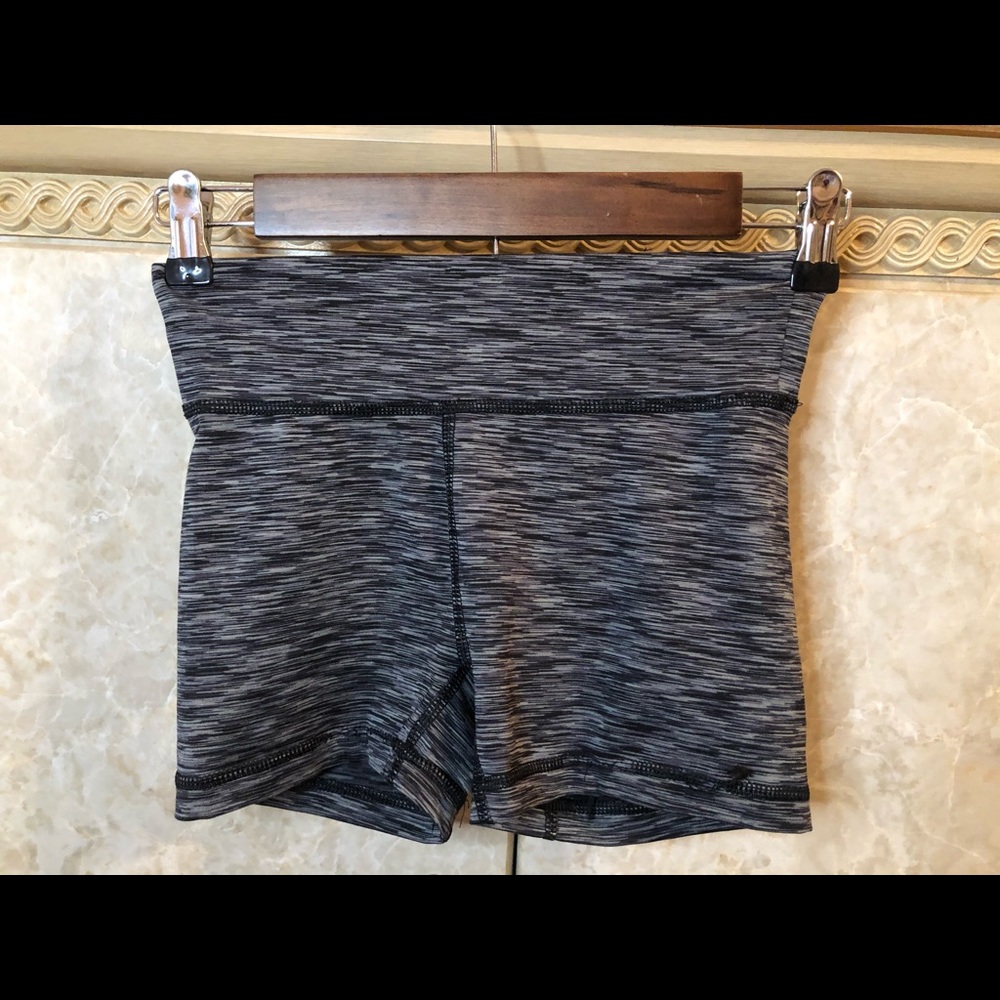 Aeropostale high rise volleyball shorts